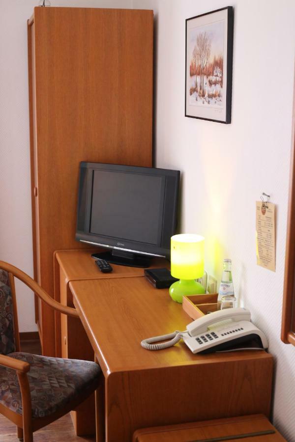 Hotel Restaurant Buergerstube Ulmen Zewnętrze zdjęcie
