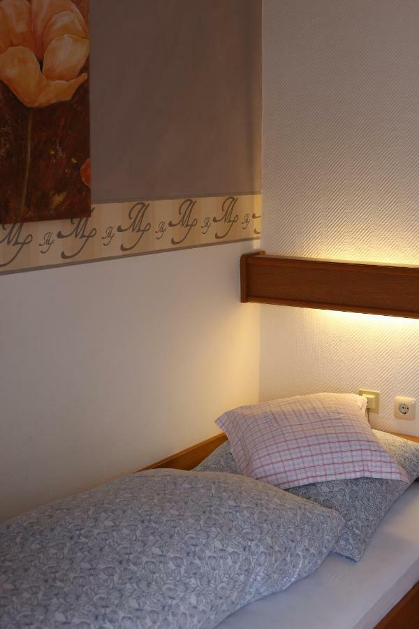 Hotel Restaurant Buergerstube Ulmen Zewnętrze zdjęcie
